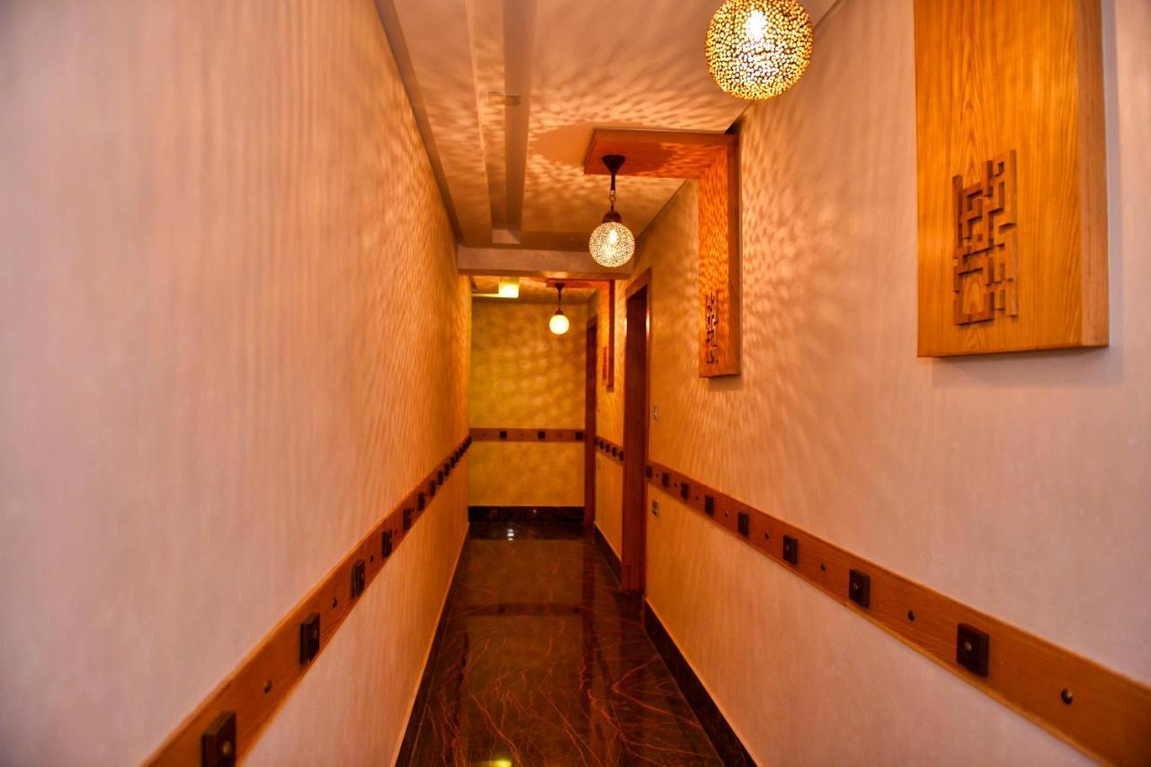 Appartement De Prestige Climatise A L'Hivernage 400M De La Gare Marrakesh Eksteriør bilde